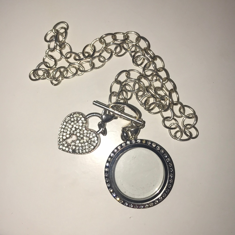 Origami Owl Necklace
